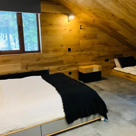 Silver Box Apartment Pamporowo